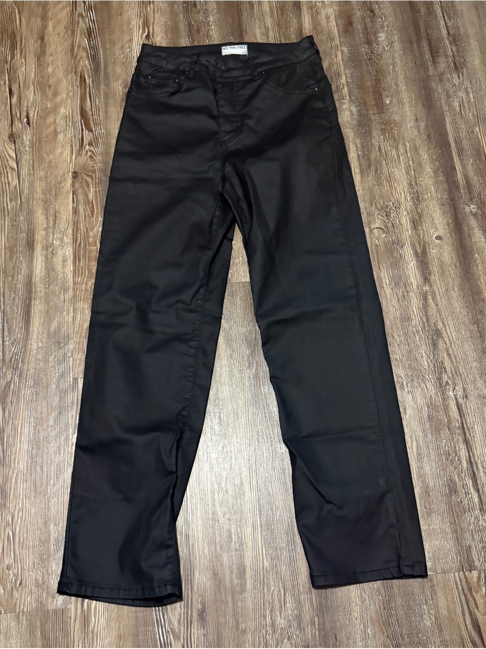 We The Free The Pacifica Pants Women's 28 High Rise Slim Straight in Faux Leathe